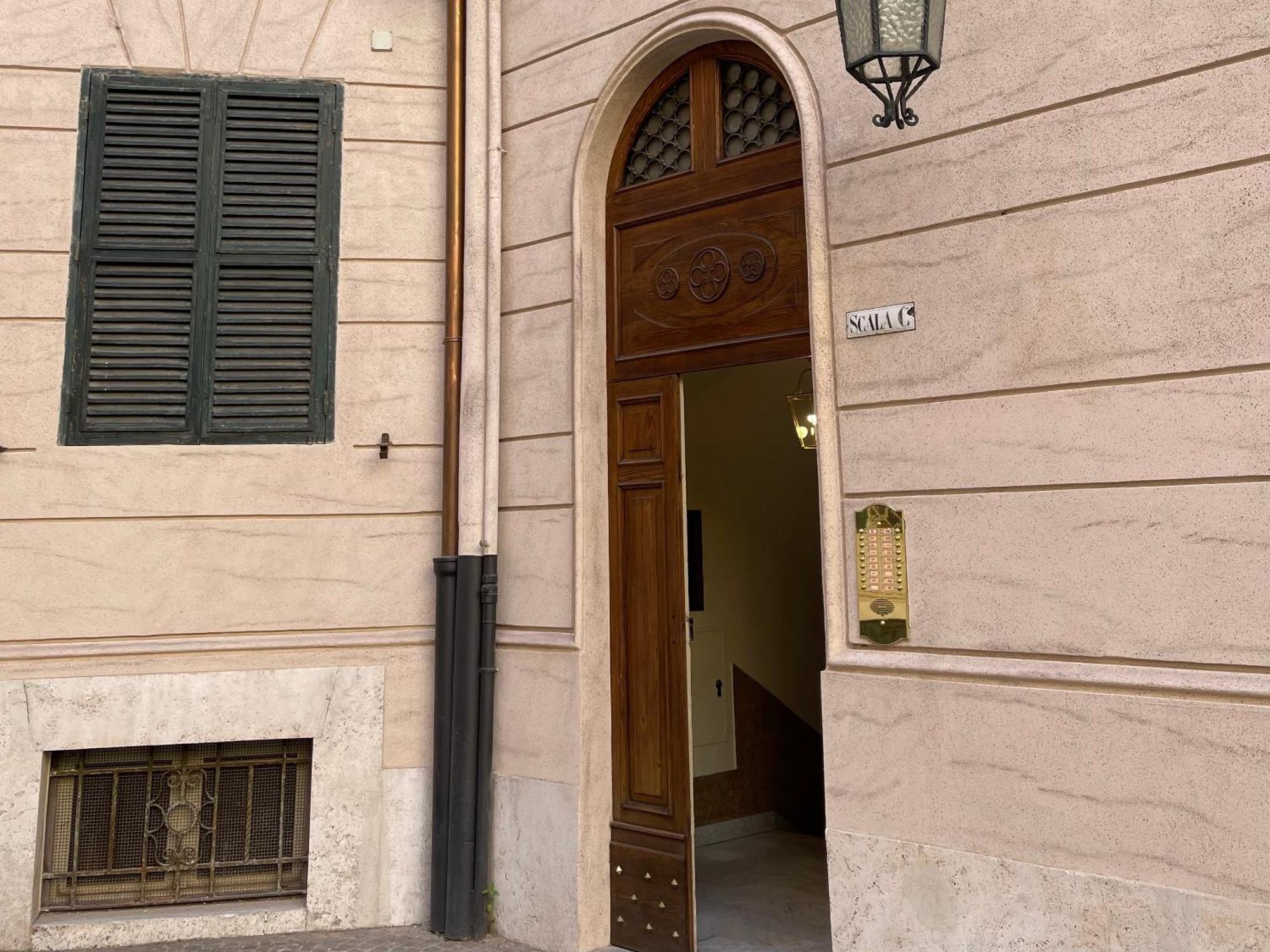 Domus Claudia San Giovanni Rome Exterior photo